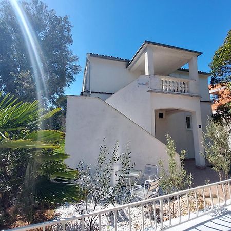 Apartamento Casa Blanca, Biograd na Moru Exterior foto
