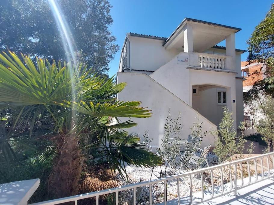 Apartamento Casa Blanca, Biograd na Moru Exterior foto