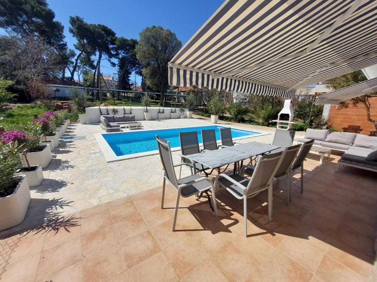 Apartamento Casa Blanca, Biograd na Moru Exterior foto